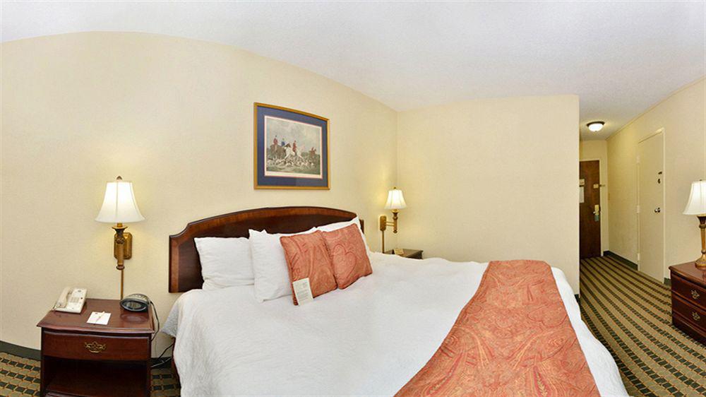Western Hotel 3*